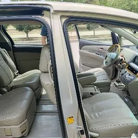 Toyota Previa 2008