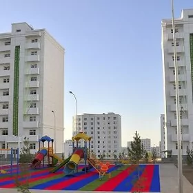 🪬Мир 7/4, 1 этаж, 2 ком, 96м²