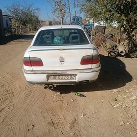 Opel Omega 1997
