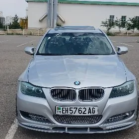 BMW 328 2010