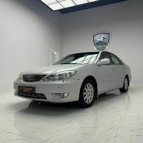 Toyota Camry 2005