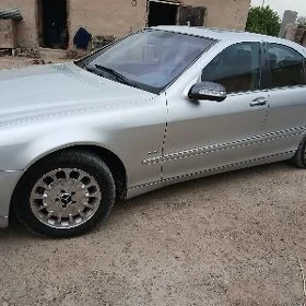 Mercedes-Benz S-Class 2000