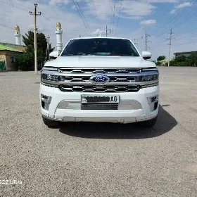 Ford Expedition 2021