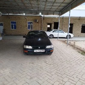 Toyota Corona 1993