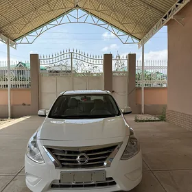 Nissan Sunny 2021