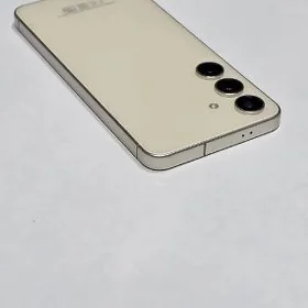 es 24