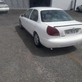 Ford Cargo 3535D 1998
