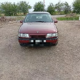 Opel Vectra 1992