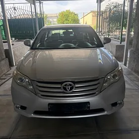 Toyota Avalon 2011