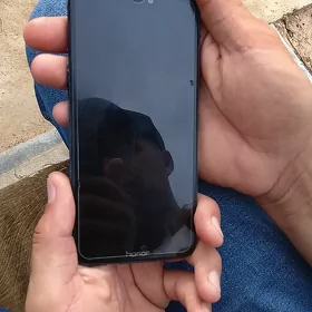 Honor 8c