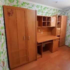мебель шкаф стол
