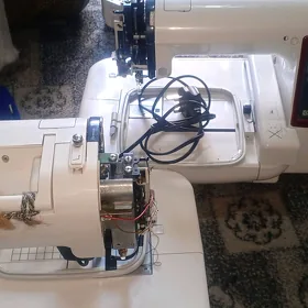 janome 230 yaka masyn