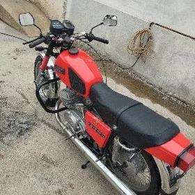 Iž Ýupiter 1995