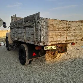 Gaz 52 2013