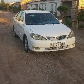 Toyota Camry 2004