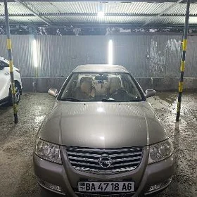Nissan Sunny 2011
