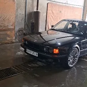 BMW 740 1992