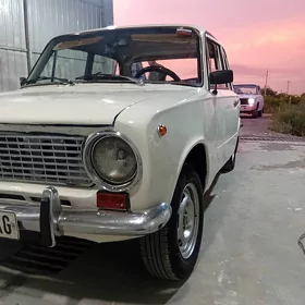 Lada 2104 1984