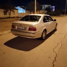 BMW E39 1999