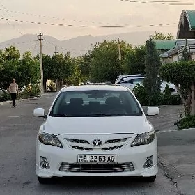 Toyota Corolla 2012