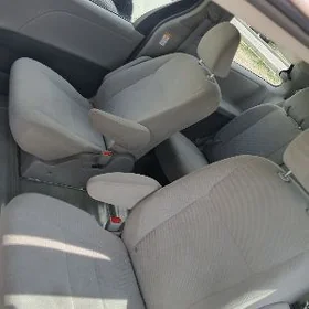 Toyota Sienna 2015