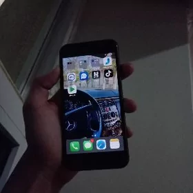 iPhone 7 araassa