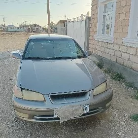 Toyota Camry 2000