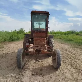 MTZ T-28 1989