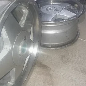 Bmw diska 15 lik