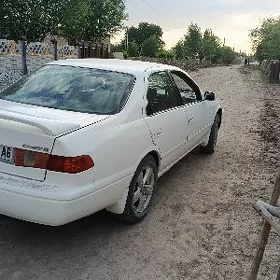 Toyota Camry 2001
