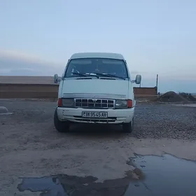Toyota Hiace 1995