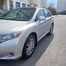 Toyota Venza 2011