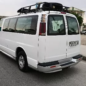 GMC Savana 2001