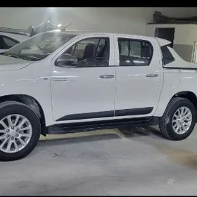 Toyota Hilux 2020