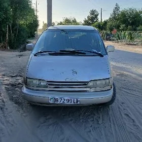 Toyota Previa 1991