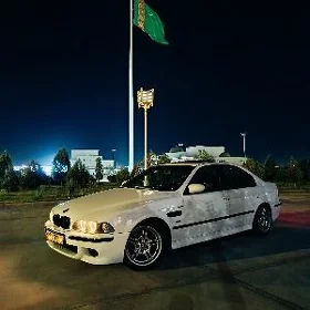 BMW E39 2002