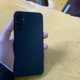 Samsung A24