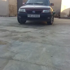 Opel Astra 1992
