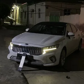 Kia Cadenza 2019