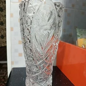 хрустальная ваза