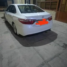 Toyota Camry 2015