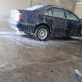 BMW E39 1996