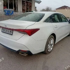 Toyota Avalon 2022