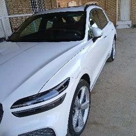 Genesis GV70 2022