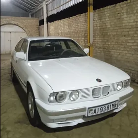 BMW 525 1990