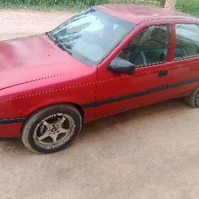 Opel Vectra 1990