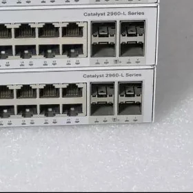 Cisco 2960-24TQ-L uplink 10