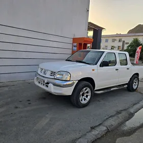 Nissan Navara 2006