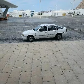 Opel Vectra 1990