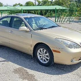 Lexus ES 300 2002